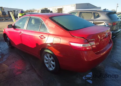 2009 Toyota Camry Le z USA, uszkodzony, nr VIN 4T4BE46K79R064862